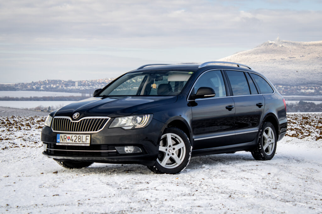 Škoda Superb Combi 2.0 TDI CR 170k Elegance  DSG