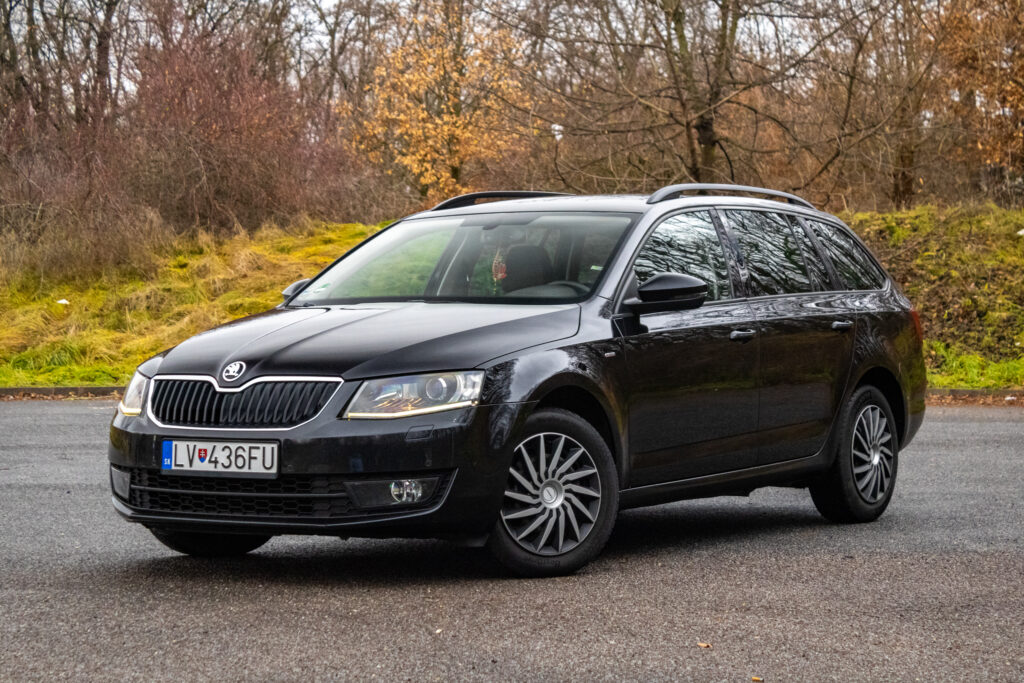 Škoda Octavia Combi 2.0 TDI JOY DSG