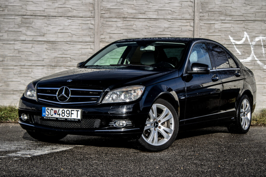 Mercedes-Benz C trieda Sedan 220 CDI Avantgarde Sport AMG A/T