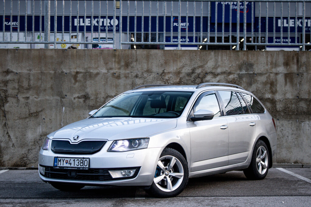 Škoda Octavia Combi 2.0 TDI Edition 4x4