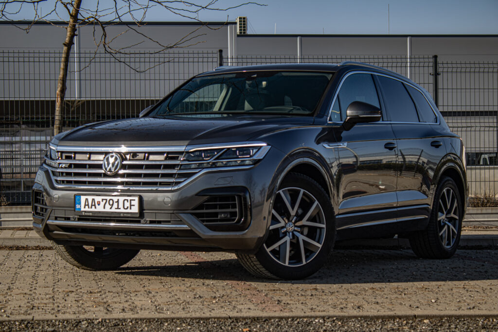 Volkswagen Touareg 3.0 V6 TDI SCR 286k R-Line 4Motion Tiptronic