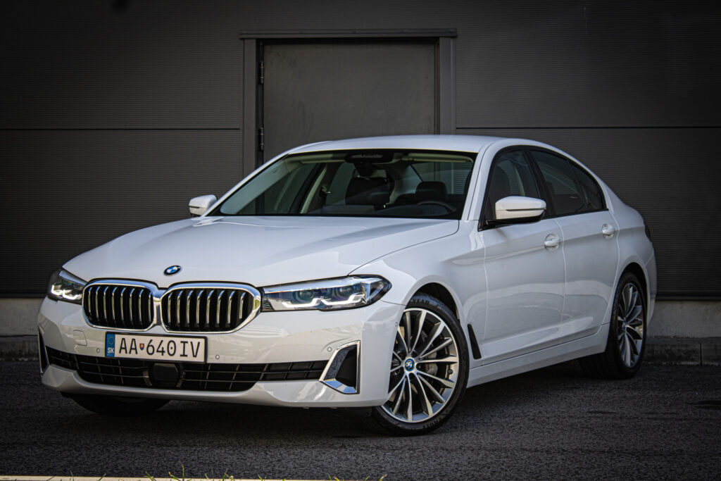 BMW Rad 5 530d mHEV xDrive A/T