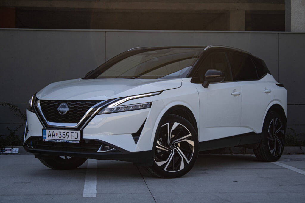 Nissan Qashqai 1.3 DIG-T 158 Mild Hybrid Tekna+ 4WD X-Tronic